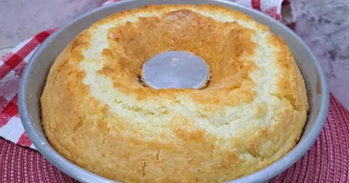 Aprenda a fazer um bolo de arroz sem glúten e sem lactose, super fofinho e...