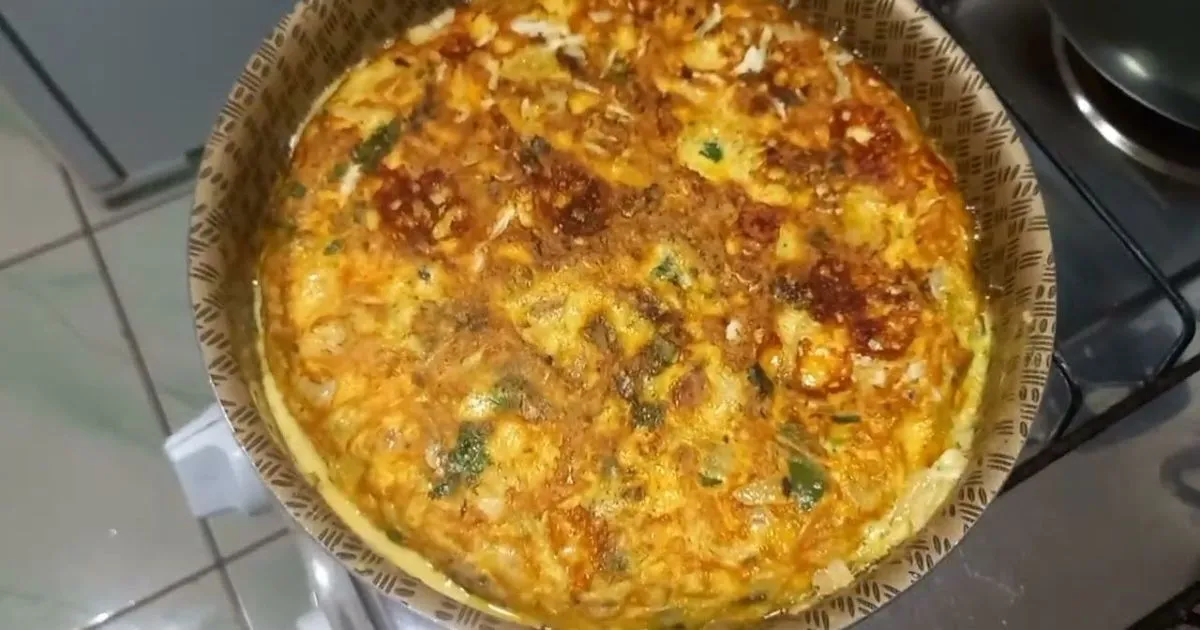 Omelete de repolho, sardinha e queijo, fácil, nutritiva e deliciosa!...