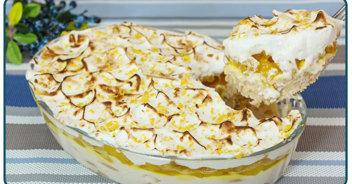 Pavê leve com creme, abacaxi e merengue aerado....