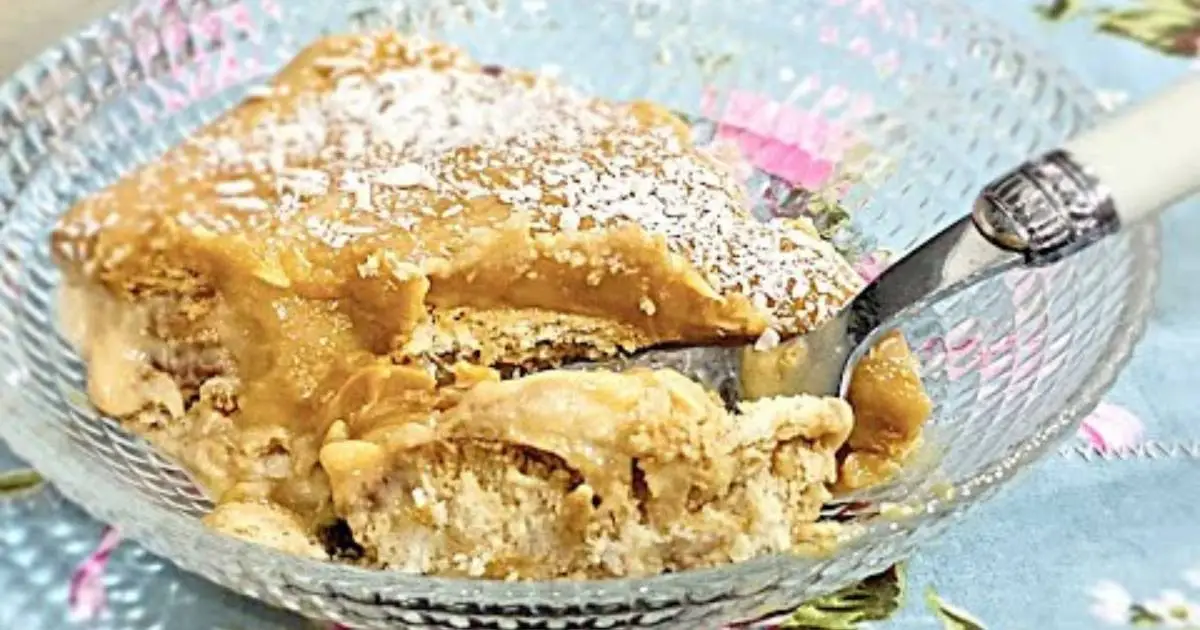 Pavê de Doce de Leite fácil e delicioso! Com apenas 4 ingredientes e sem precisar...