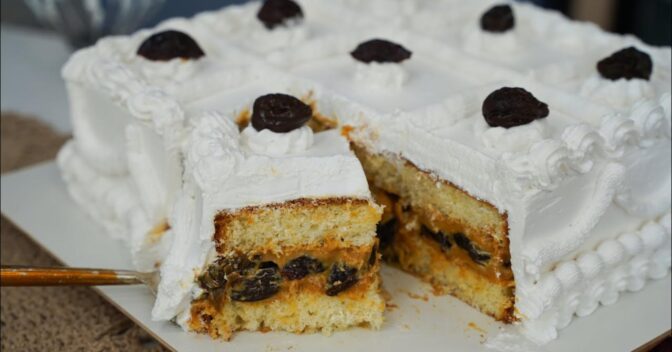 Bolos: Receita de Bolo de Aniversário com Recheio de Doce de Leite e Ameixa