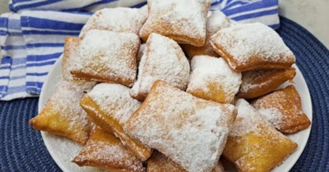 Lanche: Você Nunca Comeu Um Bolinho de Café Tão Gostoso Assim