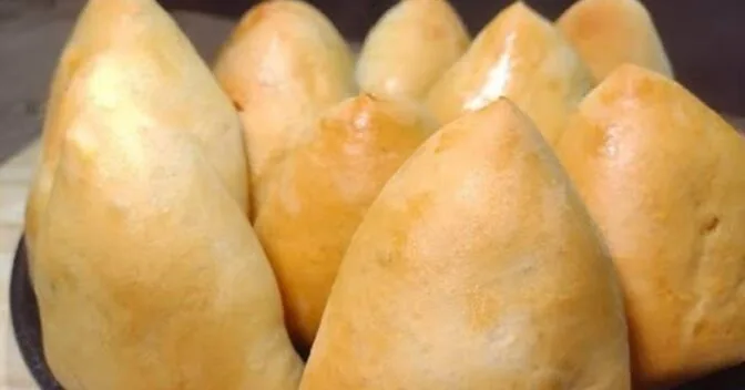 Lanche: Esfiha Fechada Tradicional com Massa Fofinha