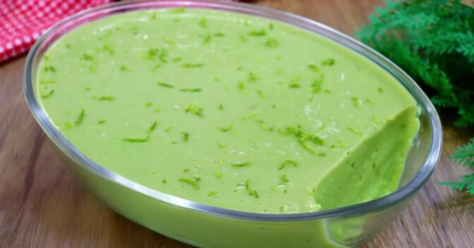 Sobremesas: Mousse de Abacate Refrescante e Cremoso