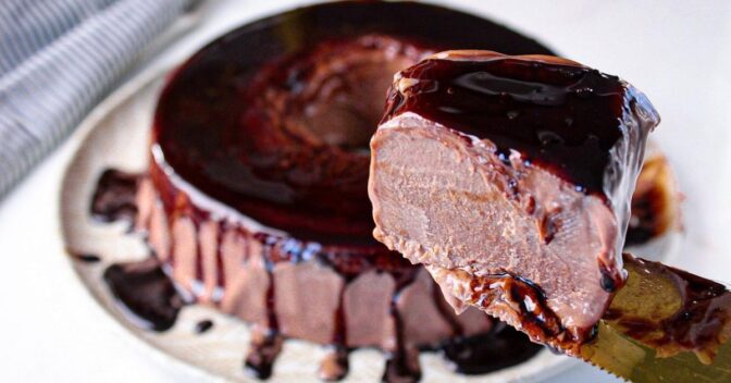 Sobremesas: O Sorvetão de Chocolate Mais Cremoso Que Você Vai Fazer em Casa