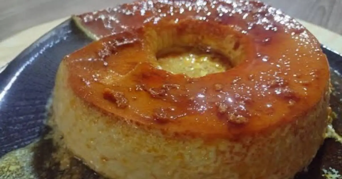 O Pudim de Milho Verde Furadinho de Latinha é a escolha perfeita para quem ama...
