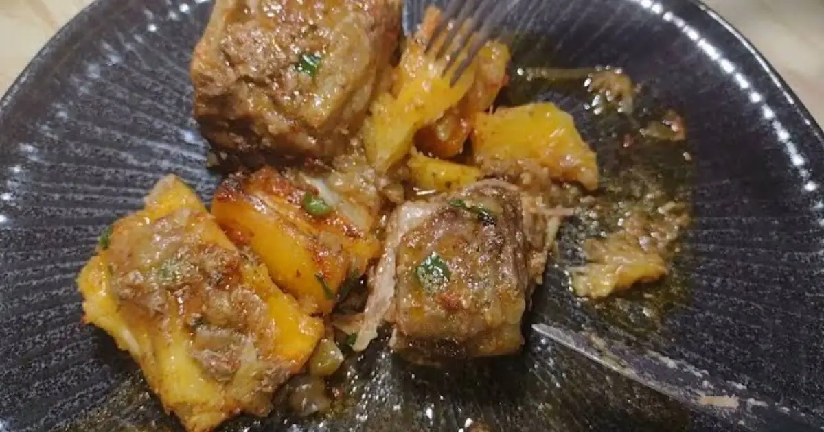 A Vaca Atolada de Forno Suculenta e Simples é feita sem pressão e fica com...