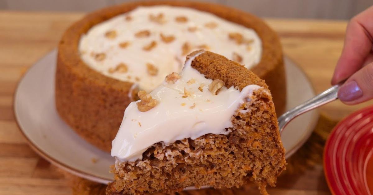 Receita americana, super fofinha, com especiarias e cobertura cremosa....
