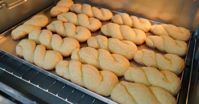 Biscoitos: Você Precisa Ver Essas Bolachas de Nata que Derretem na Boca