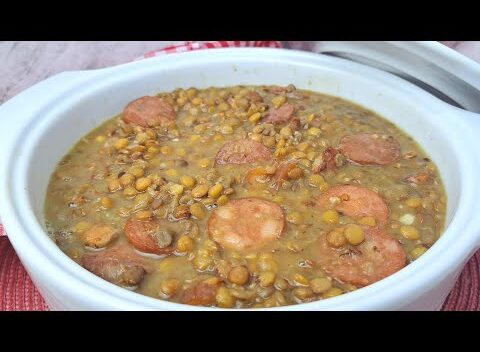 Especiais: Receita de Lentilhas com Pimentão e Bacon que Vai Surpreender na Ceia!