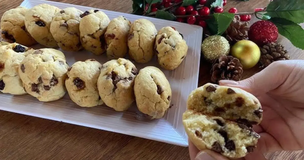 Biscoitone de Natal com Frutas Cristalizadas e Uvas Passas é um biscoito delicioso com sabor...