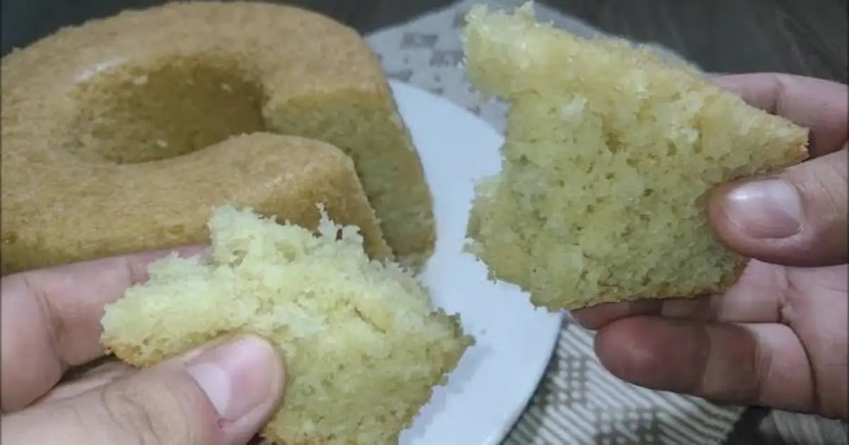 O Bolo de Coco Fofinho Tipo Queijadinha é Perfeito para o café da tarde. Receita...