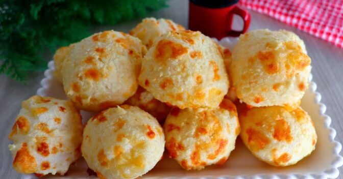Lanche: Esse Pão de Queijo Sem Sovar É a Solução Perfeita para o Café