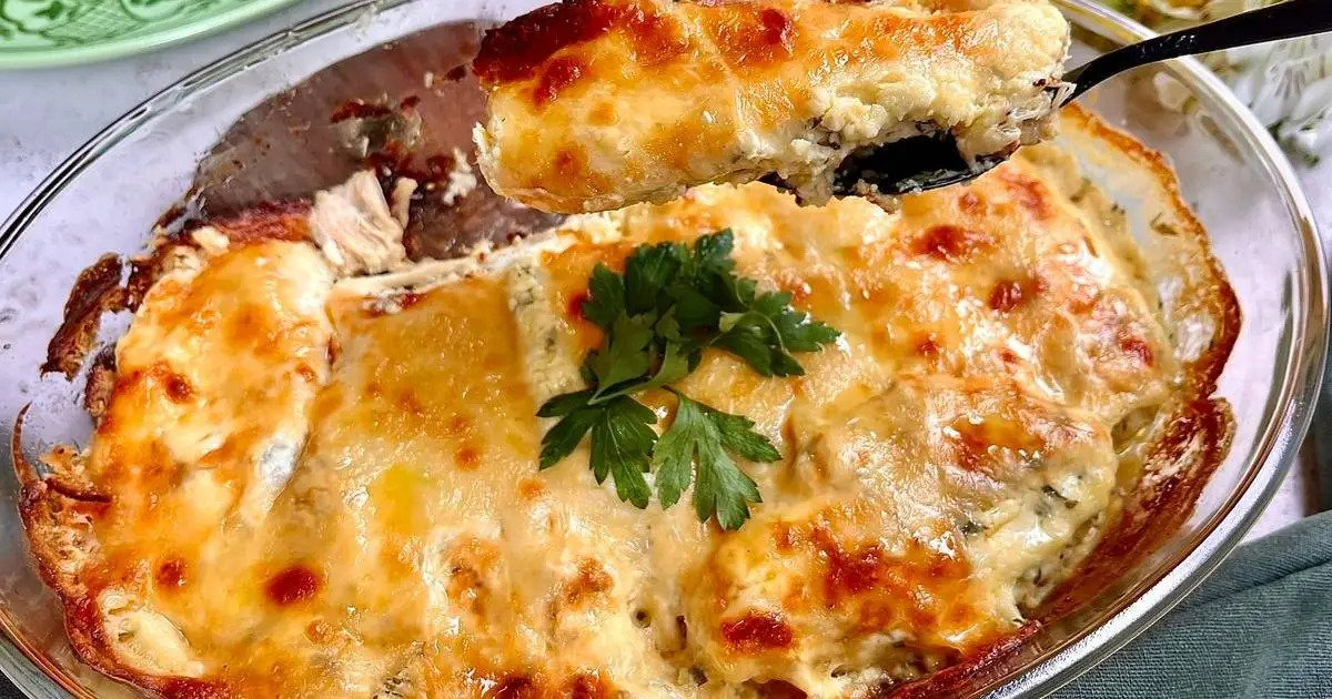  Inhame com Frango ao Molho Gratinado é uma receita deliciosa, saudável e perfeita para...