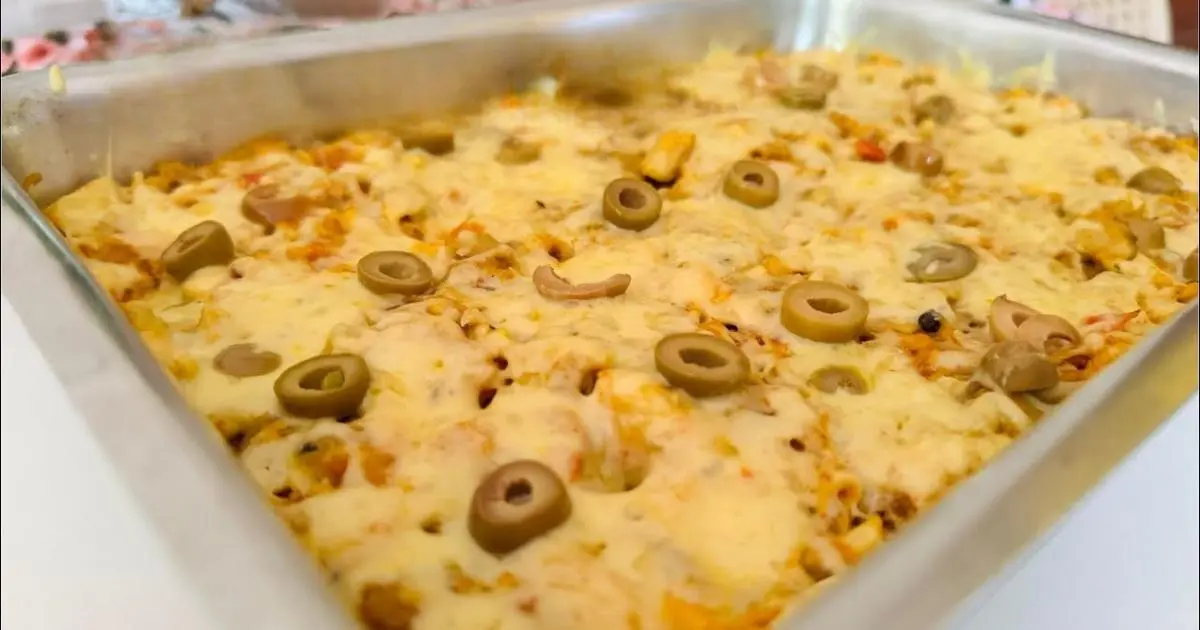 Massa de torta ou pizza sem glúten rápida e versátil....