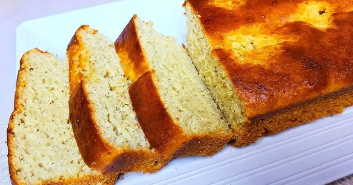 Pão de Banana Fofinho com Leite em Pó Caseiro é uma receita deliciosa e fácil...