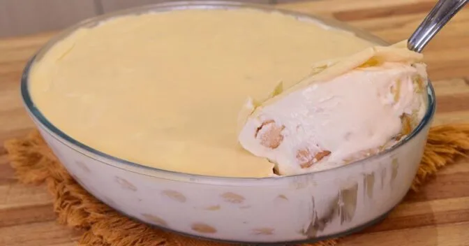 Sobremesas: Pavê de Abacaxi Cremoso com Chocolate