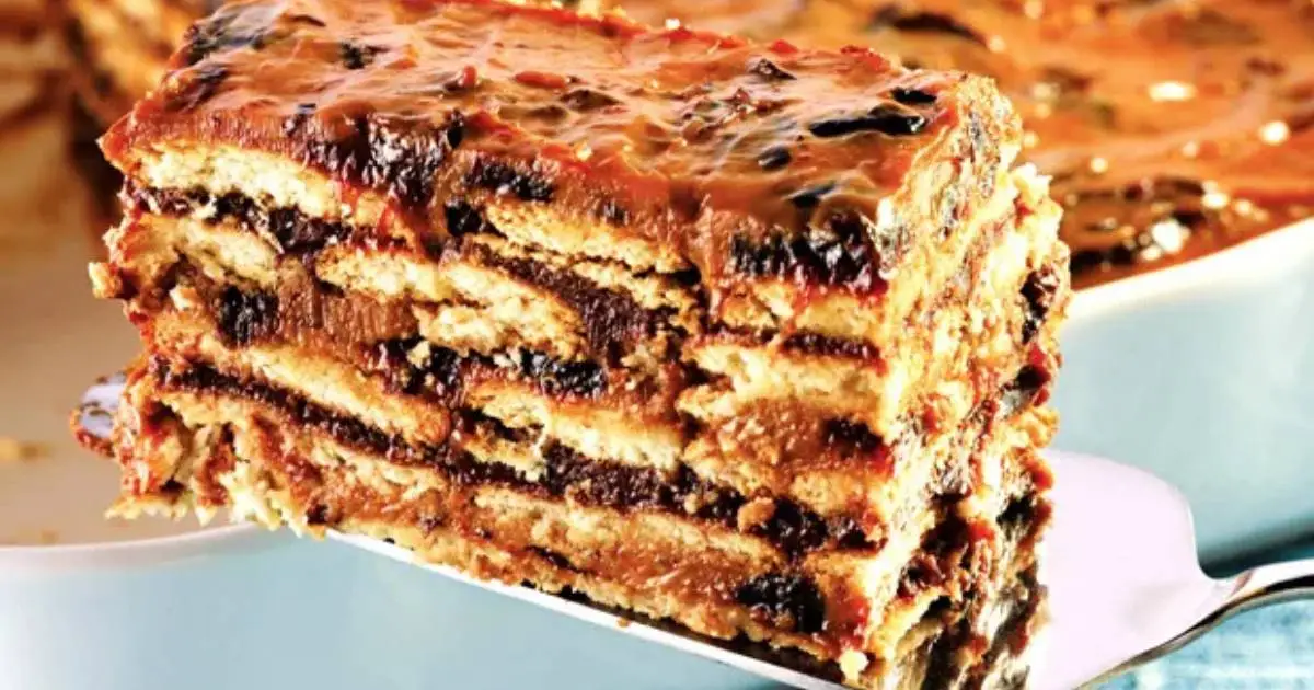 Pavê de Ameixa com Doce de Leite e Chocolate tem sabor incrível, cremosidade e um...