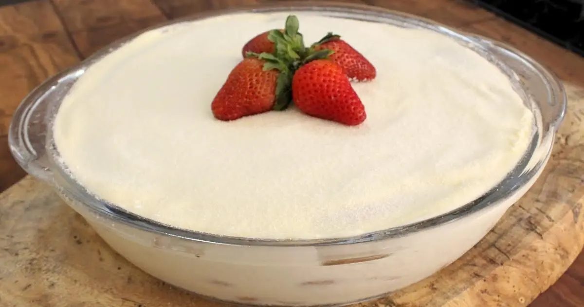 Pavê de leite Ninho com nata, super cremoso e fácil de montar....