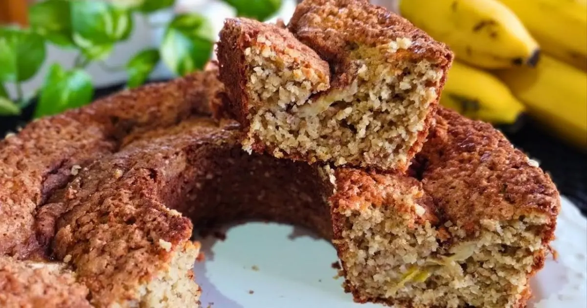 Bolo de banana fofinho feito sem farinha de trigo....
