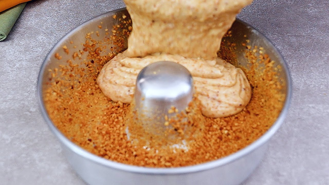 Bolo de Amendoim Caseiro Estilo Padaria é macio, cheio de aroma e sabor irresistível. Fácil...