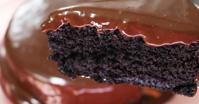 Bolos: Bolo de Biscoito com Chocolate
