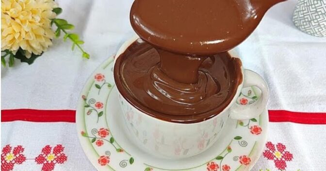 Bebidas: Chocolate Quente Cremoso Sem Amido