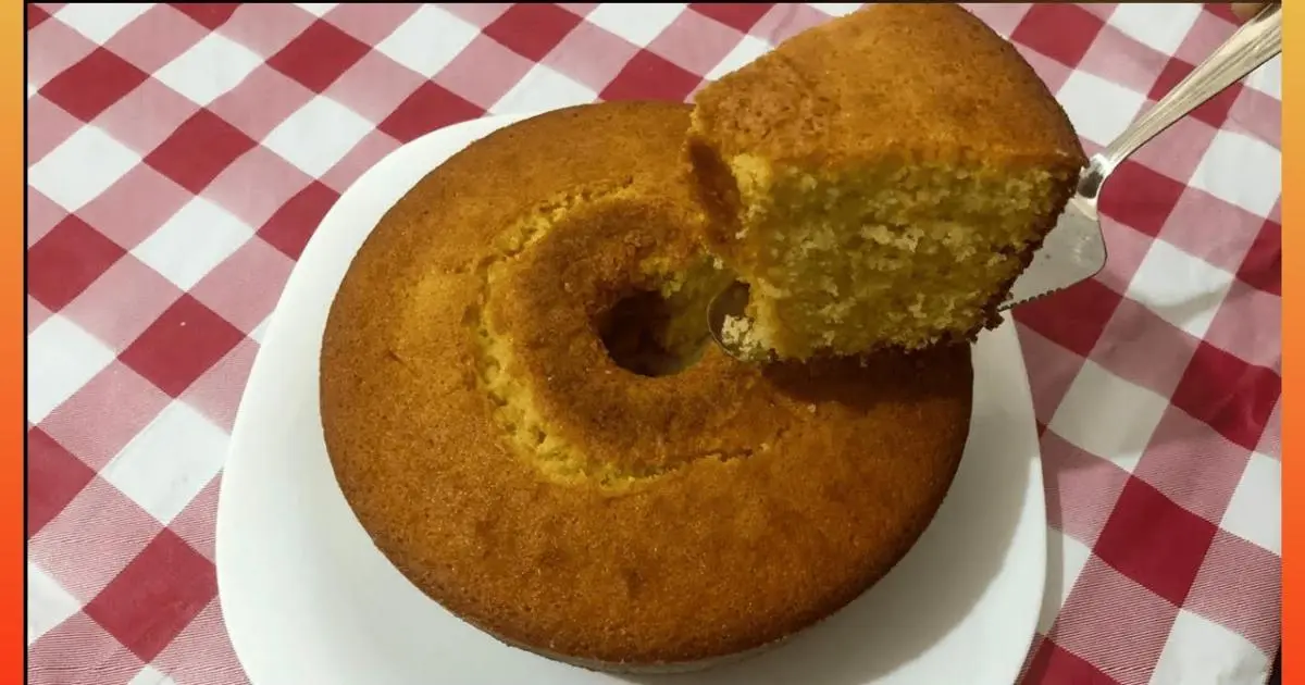 Receita simples de bolo de fubá com textura fofinha e sabor de roça....