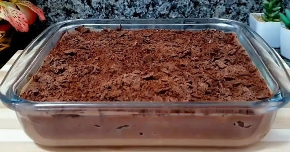 Pavê cremoso com Nescau e bolacha, pronto em minutos....