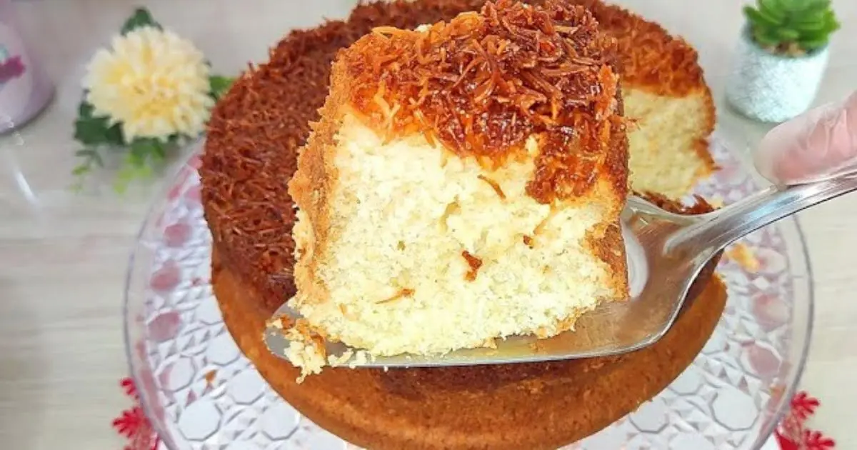 Bolo cocada super fofinho, perfeito para festas juninas!...
