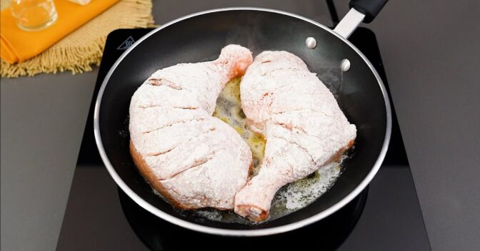 Aves: Frango Crocante com Molho de Mel e Alho