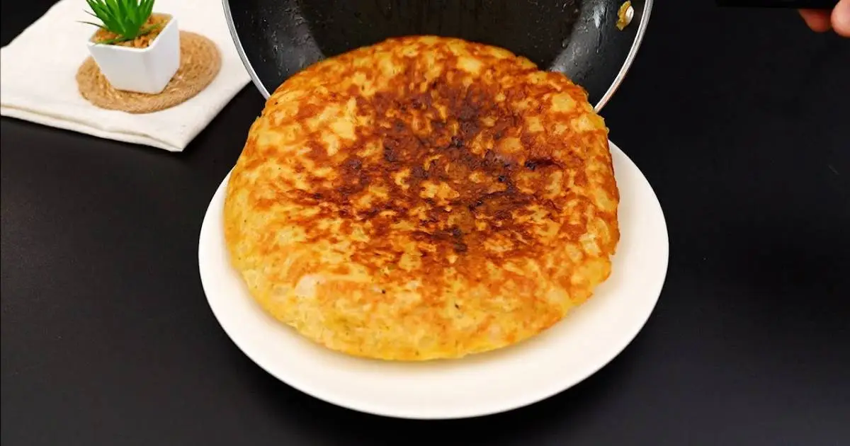 Lanche de Repolho na Frigideira Fácil Saboroso é a opção ideal para um prato saudável,...