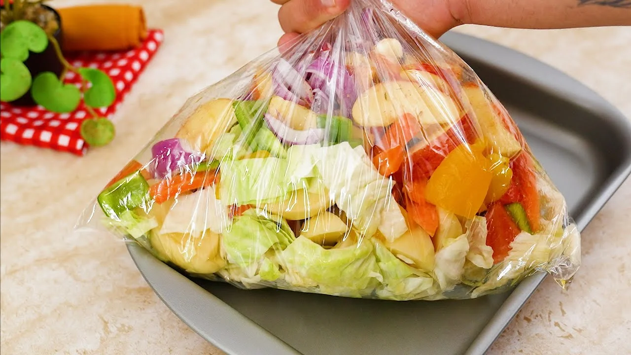 Legumes Assados com Maçã no Forno Fáceis é a receita prática que traz sabor, cor...