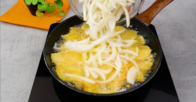 Lanche: Omelete de Batata Frita Fácil e Deliciosa