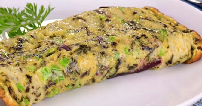 Especiais: Omelete de Berinjela com Queijo na Frigideira