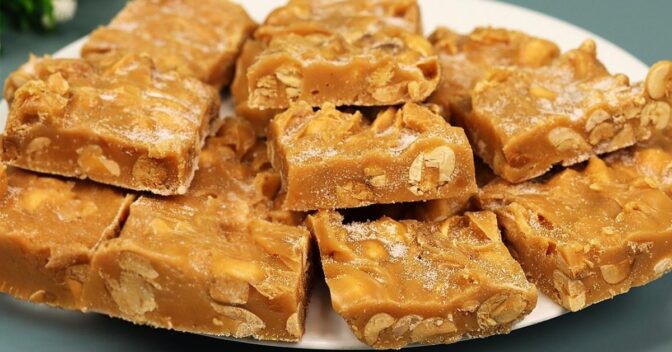 Doces: Pé de moça com 4 ingredientes