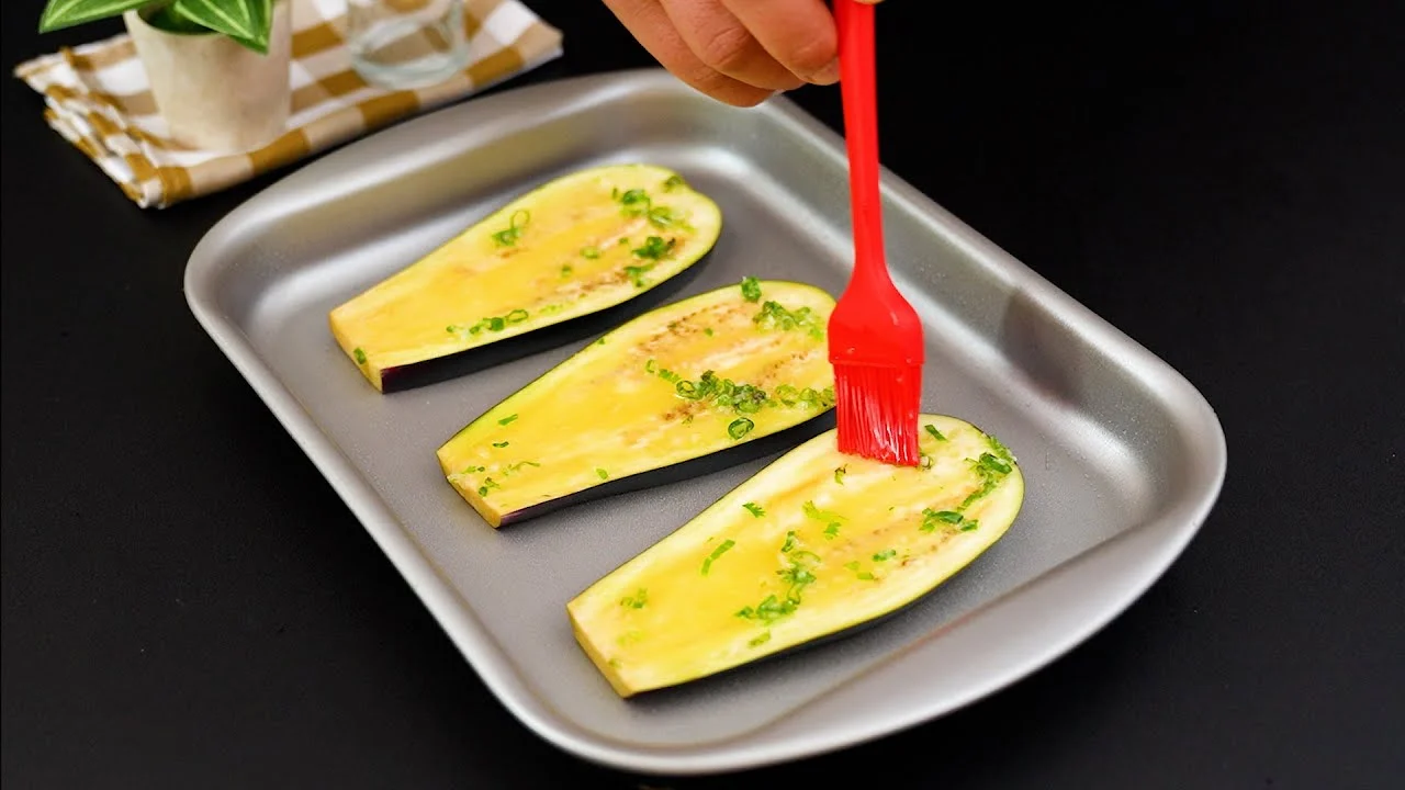 Pizza de Berinjela Rápida Fácil e Saudável Demais é a receita ideal para um lanche...