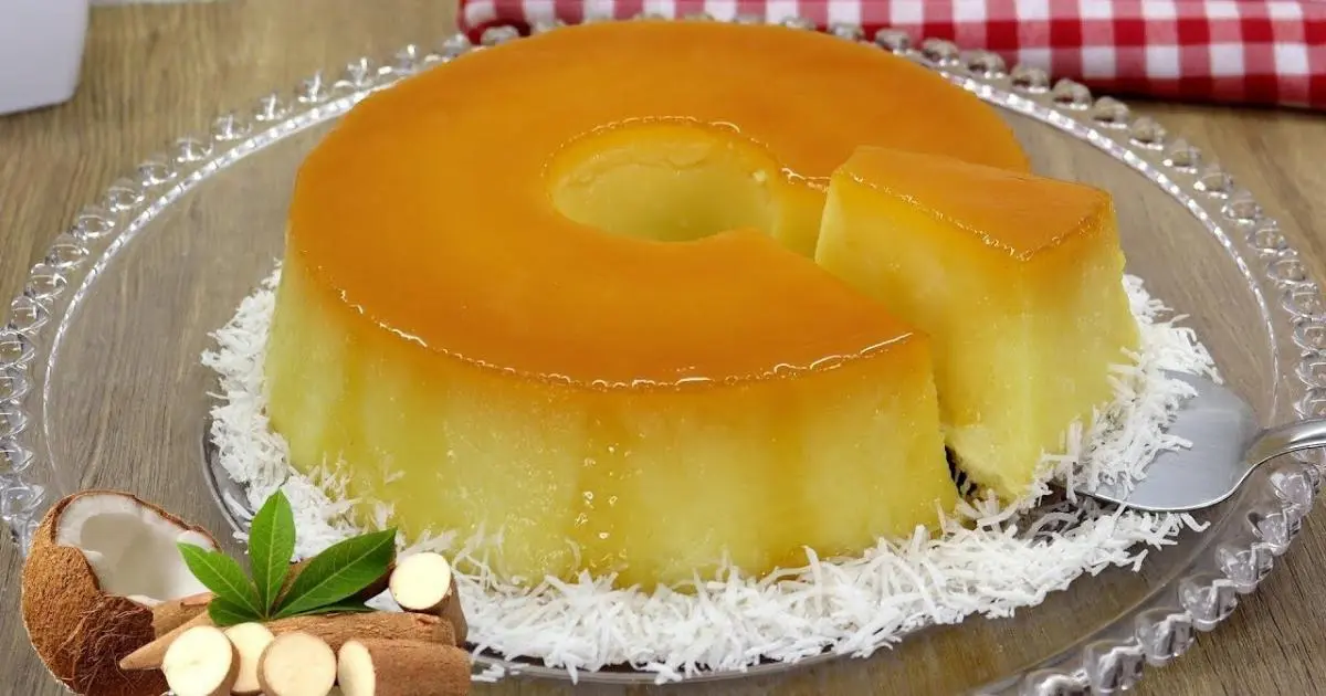 Pudim de mandioca com coco simples, cremoso e com sabor caseiro irresistível....