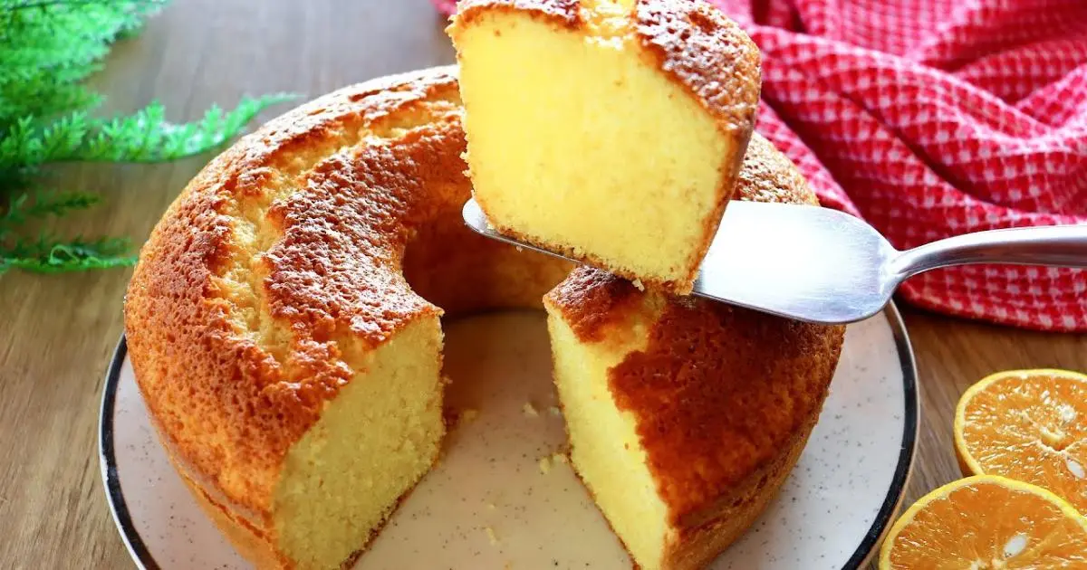 Receita fácil de bolo de laranja bem fofinho e com poucos ingredientes....