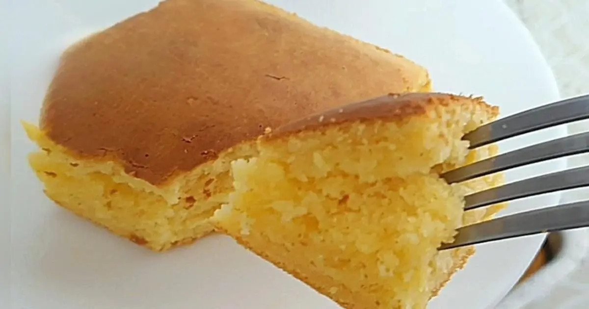 Bolo de fubá sem ovo, feito com apenas 3 ingredientes....