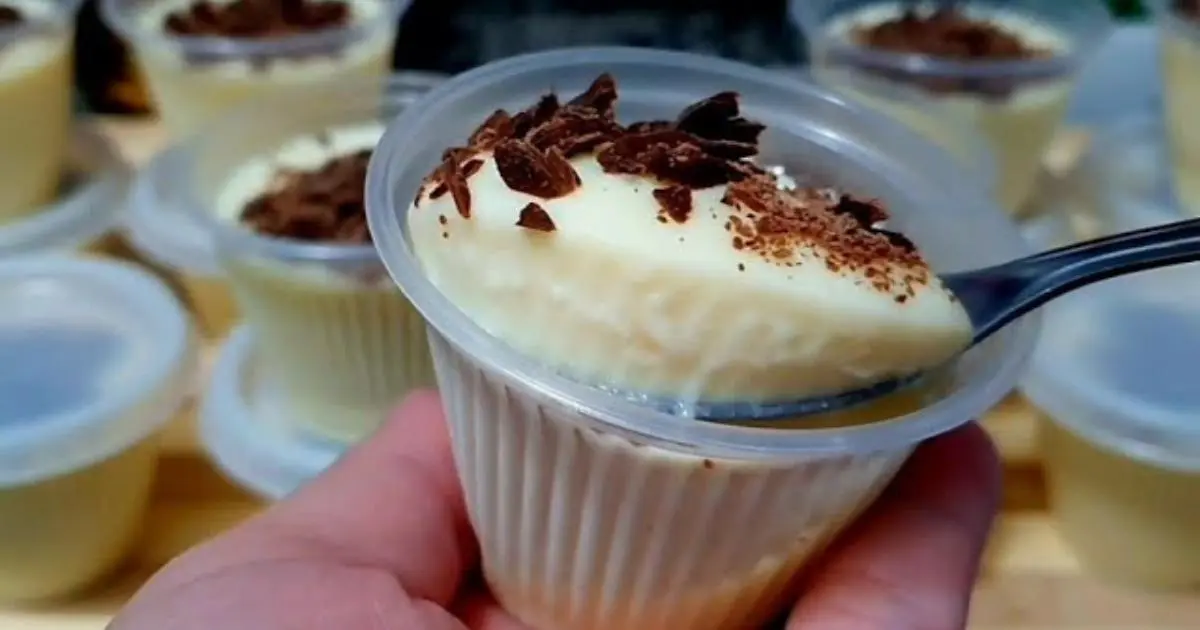 Mousse cremosa sem fogão, pronta em minutos e rende bastante....
