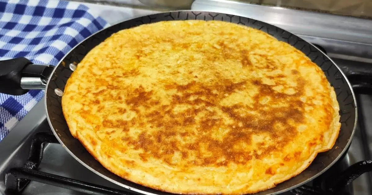 Pão de queijo de frigideira pronto em 6 minutos e super gostoso!...