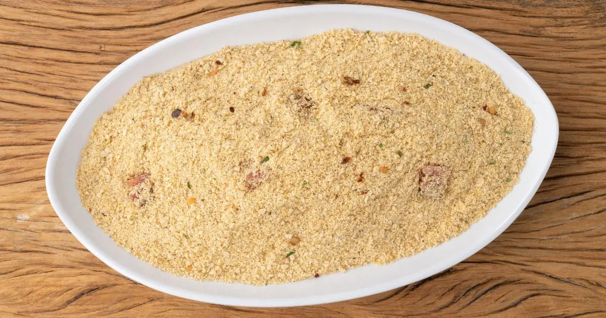 Essa farofa é a combinação perfeita de sabor e apresentação!...