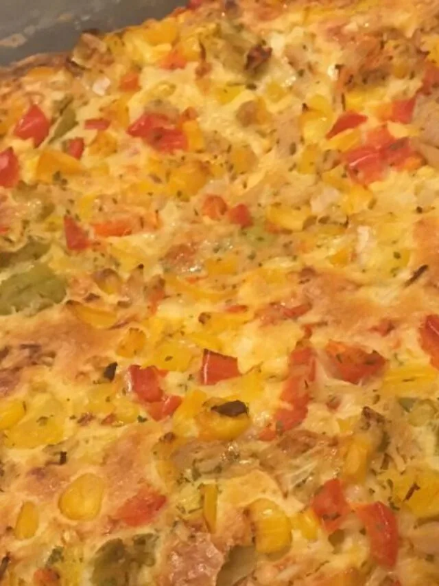 A Torta Salgada de Presunto é uma opção prática e deliciosa para lanches rápidos, festas...