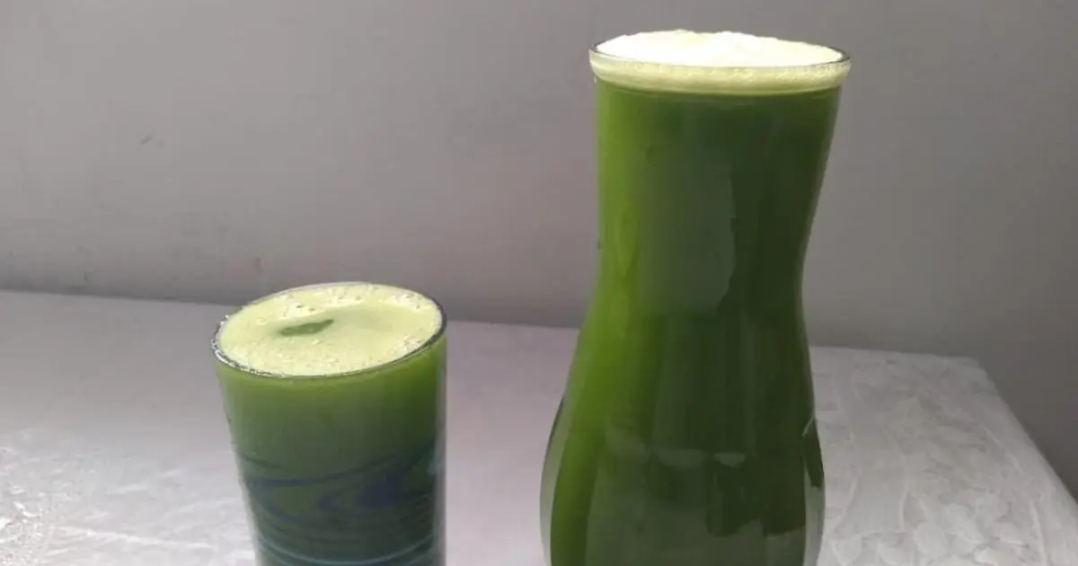 Como Fazer Suco Natural de Couve com Laranja Rápido e Saudável!