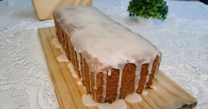 Doces: Cobertura de Açúcar Que Fica Durinha: Receita Simples e Deliciosa