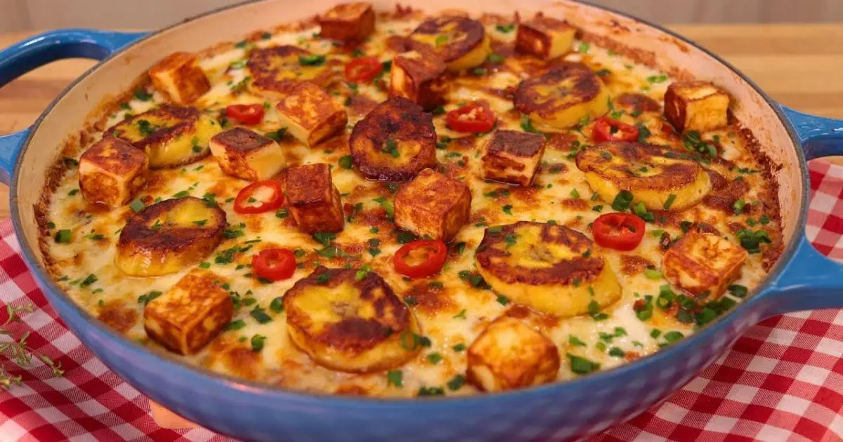 Aprenda a fazer um arroz cremoso com carne seca delicioso e fácil, perfeito para qualquer...
