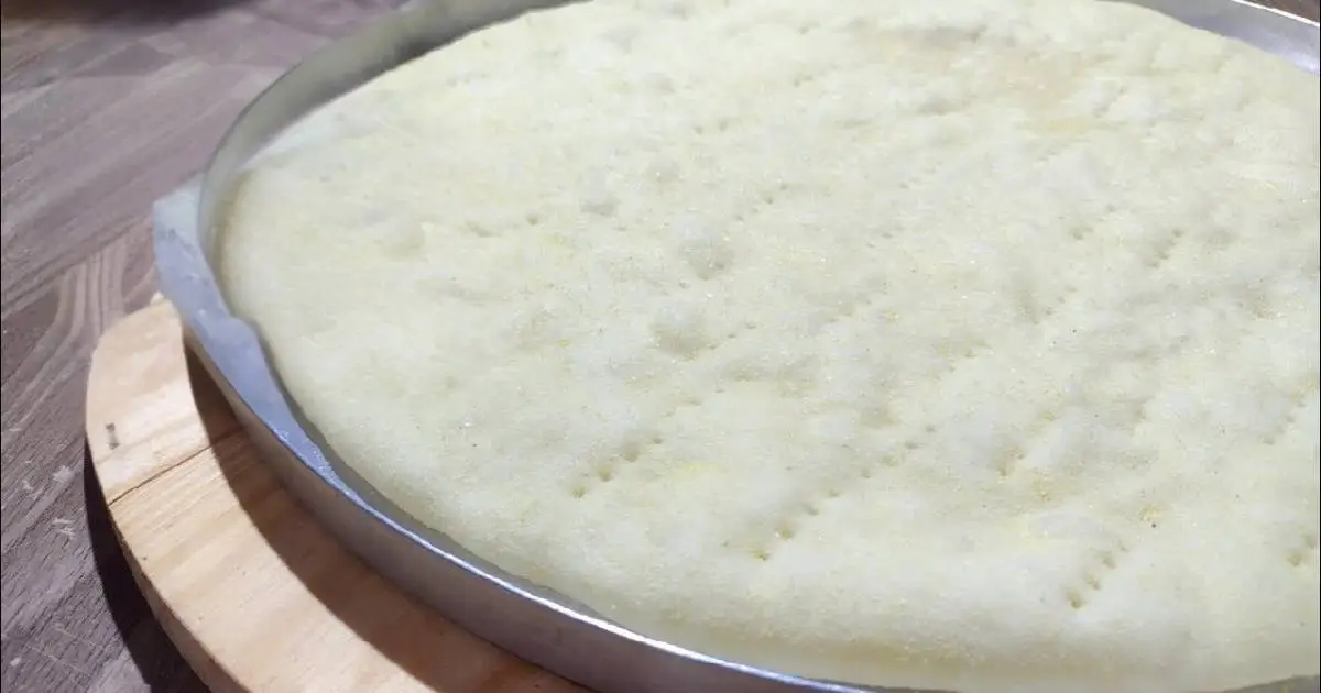 Faça a Massa Pizza Caseira Fofinha Fácil Rápida com poucos ingredientes e garanta uma base...