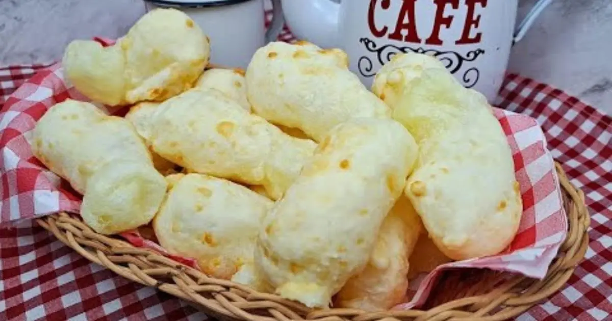 Receita rápida e fácil de pão de queijo na airfryer....
