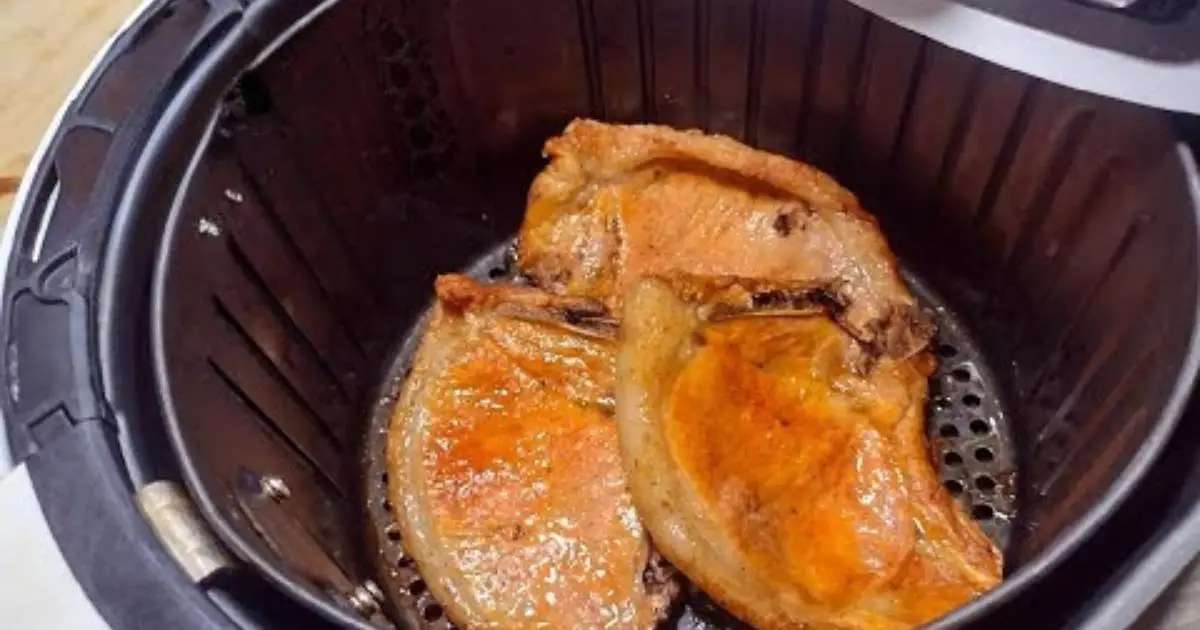 Veja como preparar Suco Melancia Com Limão Refrescante Natural, uma bebida leve, gelada e perfeita...